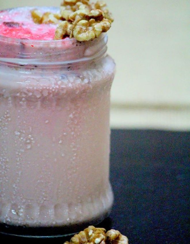 Sweet Beet & Walnut Smoothie