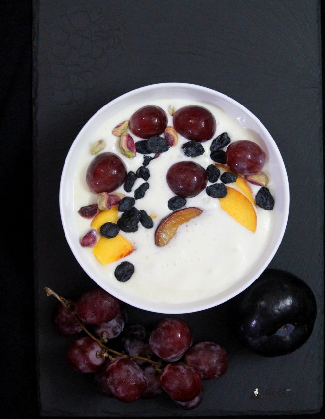 Vanilla Greek Yogurt Breakfast Bowls