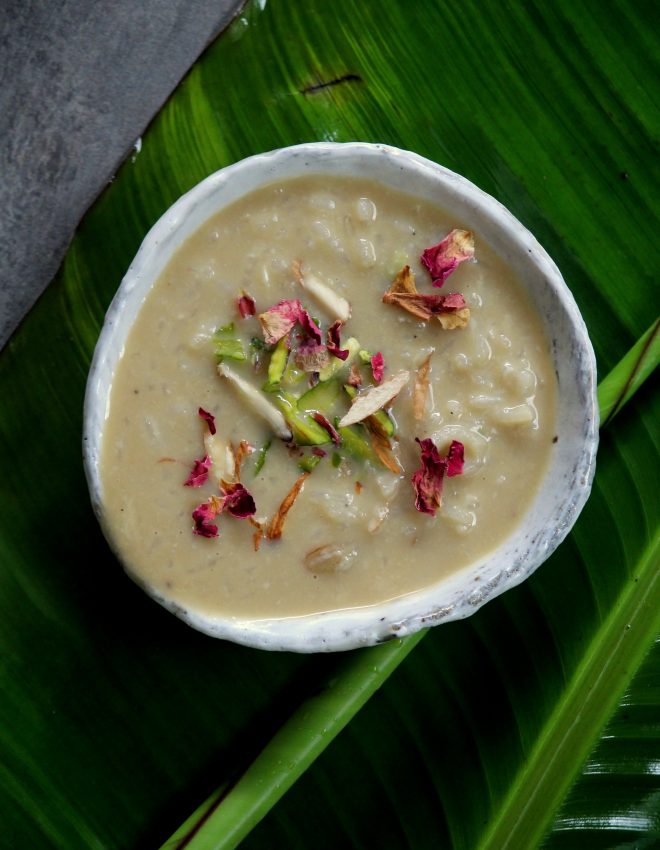 Nolen Gurer Payesh (Rice pudding with Date Palm Jaggery)