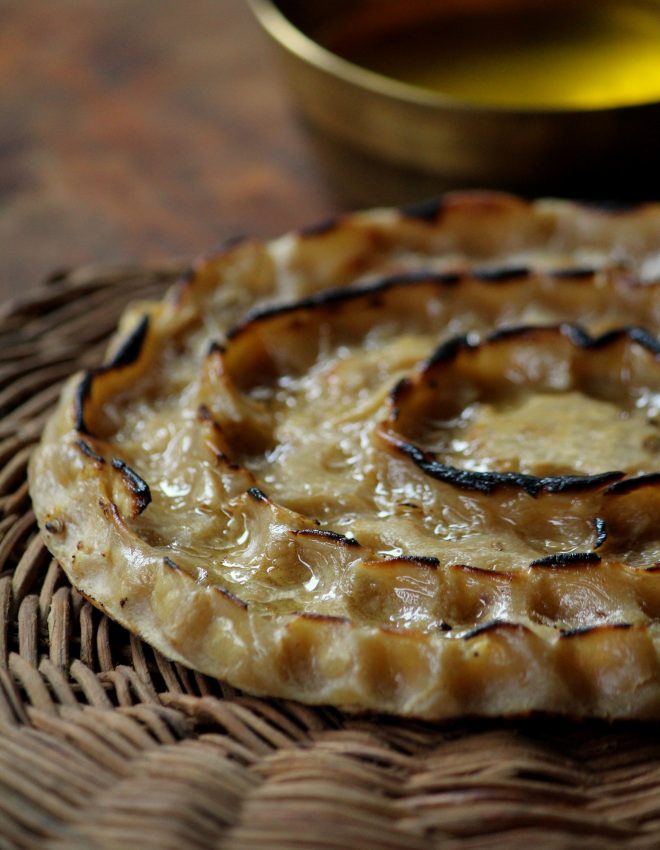 Rajasthani Khoba Roti